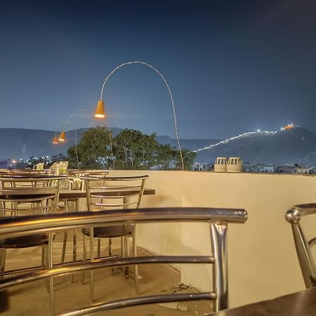 Chillout - A Boutique Hotel & Rooftop Restaurant Jaipur Eksteriør bilde