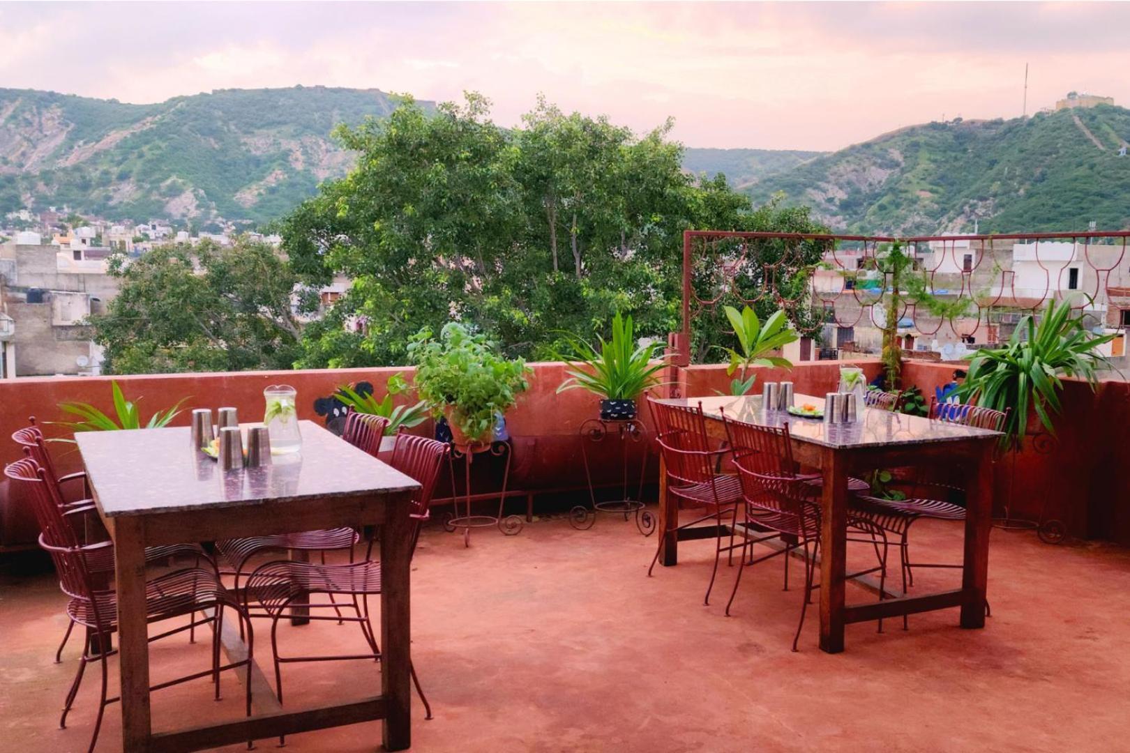 Chillout - A Boutique Hotel & Rooftop Restaurant Jaipur Eksteriør bilde